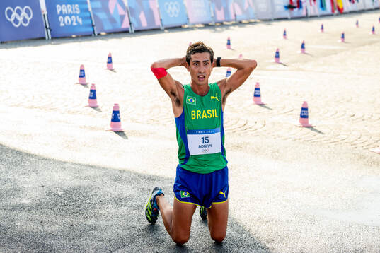 Caio Bonfim of Brazil celebrates