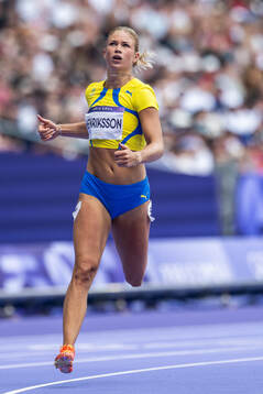 Julia Henriksson of Sweden