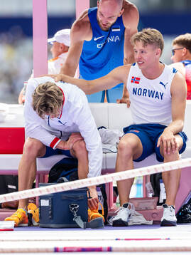 Sander Skotheim and Markus Rooth of Norway compete in