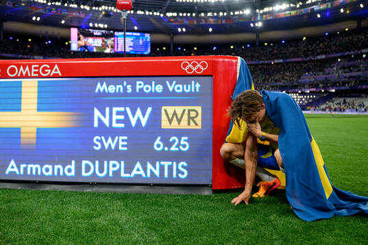 Armand Duplantis of Sweden celebrates