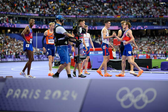 Jakob Ingebrigtsen of Norway and Cole Hocker of USA