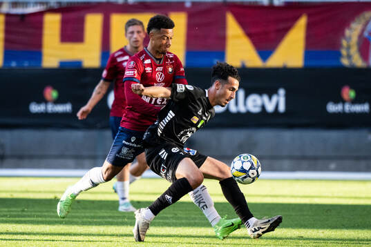 Örgrytes Tobias Sana och Örebros Elias Barsoum