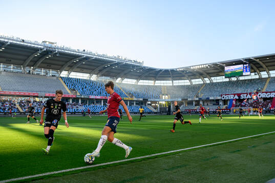 Örebros Erik McCue och Örgrytes Noah Christoffersson