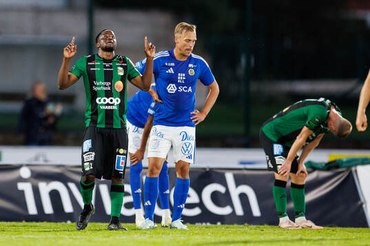 Varbergs Azeez Temitope Yusuf jublar och GIF Sundsvalls
