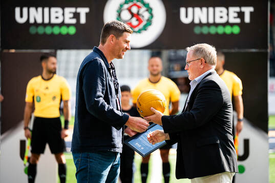 Lennart Vestervall, Svensk Elitfotboll (till höger)