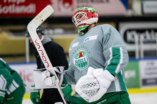 Målvakt Arvid Holm