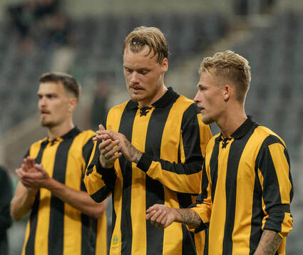 Hammarbys Victor Eriksson och Fredrik Hammar deppar