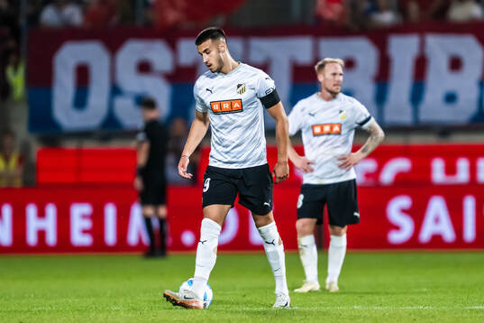 Srdjan Hrstic of Häcken looks dejected