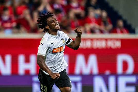 Jeremy Agbonifo of Häcken celebrates the 1-2 goal