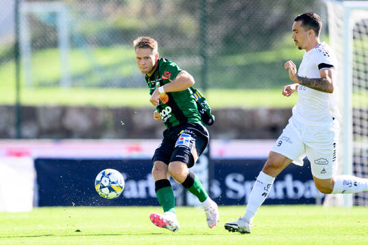 Varbergs Gustav Broman och Utsiktens Lucas Lima