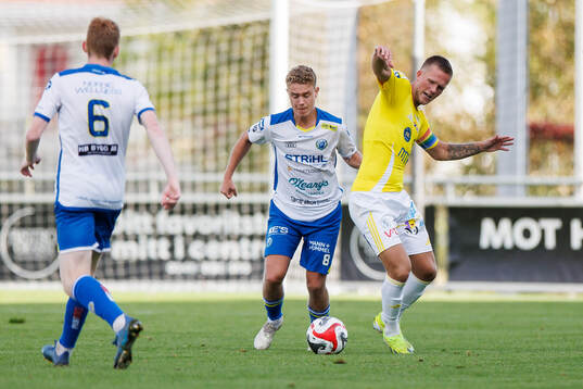 Onsalas William Berglund och Falkenbergs Tim Stålheden