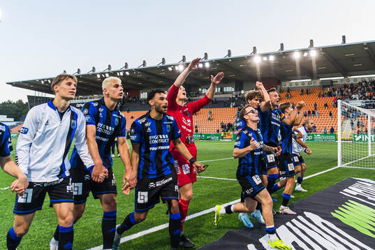 Sirius spelare jublar
