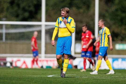 Eskilsminnes Adrian Petersson deppar