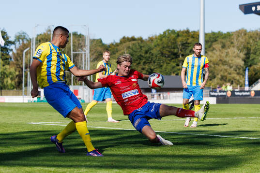 Eskilsminnes Jonathan Larsson och Tvååkers Gabriel