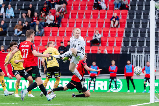 Elfsborgs målvakt Isak Pettersson vid Brommapojkarnas 3-2