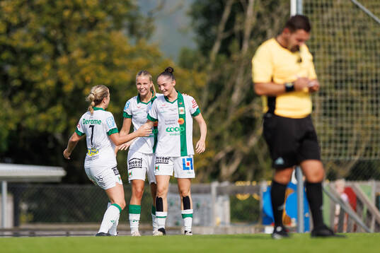 Varbergs Mollie Josefsson jublar