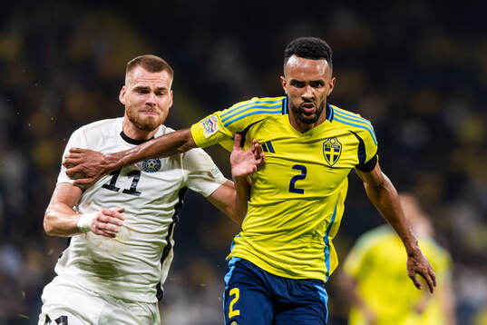 Alex Matthias Tamm of Estonia and Alex Douglas of Sweden