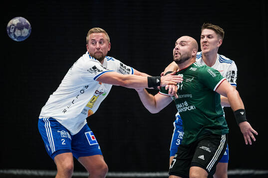 Ystad IFs Anton Månsson och OV Helsingborgs Emil Andersson