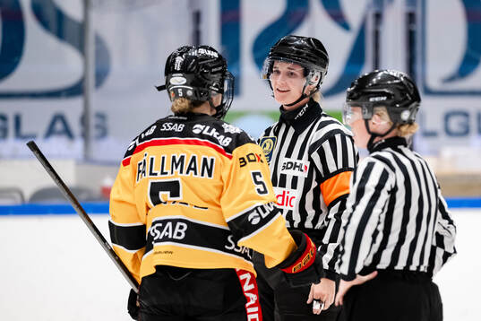 Luleås Johanna Fällman och Domare Sabina Küller