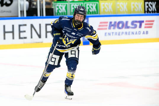 HV71s Hilda Svensson deppar