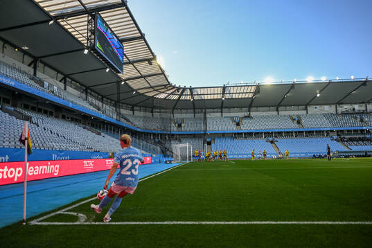 Malmö FFs Sofia Wännerdahl vid hörna