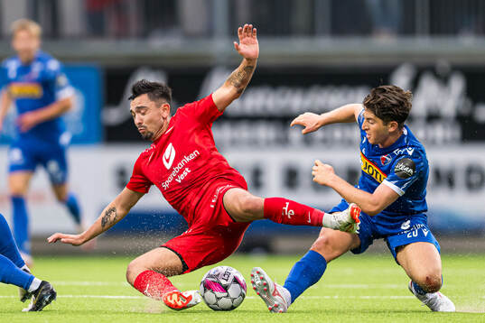 Niklas Fernando Castro of Brann and Marcus Melchior of