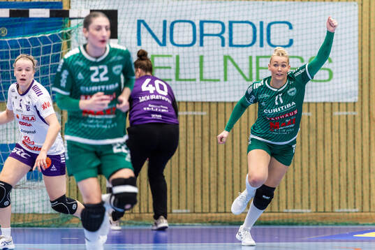 Skurus Mia Kristin Horgoien jublar