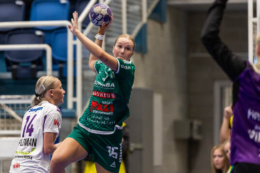 Skurus Jennifer Johansson