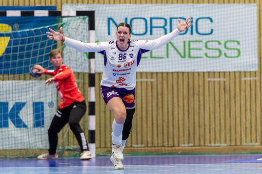 Skaras Sofia Berndtsson jublar