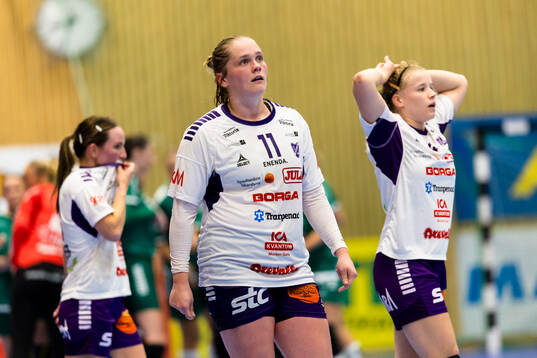Skaras Natacha Buhl deppar
