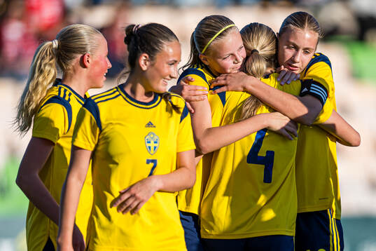 Thea Eriksson of Sweden celebrates