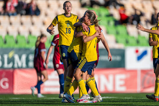 Thea Eriksson of Sweden celebrates