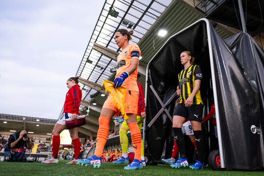 goalkeeper Jennifer Falk and Emma Östlund of Häcken