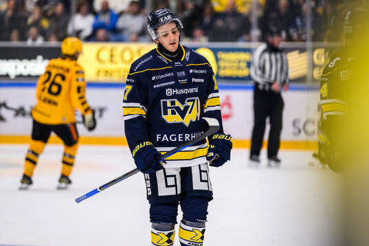 HV71s Isac Brännström deppar
