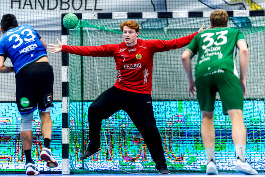 under handbollsmatchen i Handbollsligan herr mellan