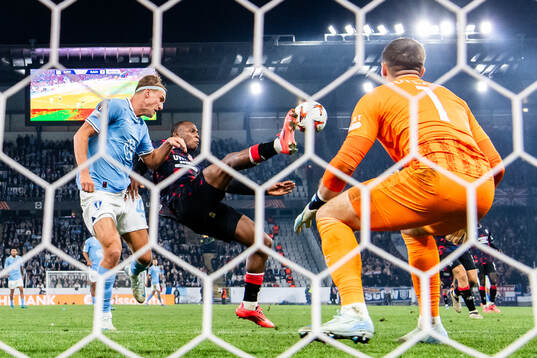 Bläddra bland fler bilder av Football, UEFA Europa League, Malmö FF - Rangers