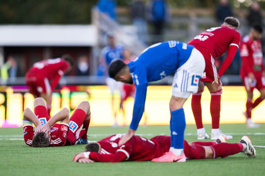 Skövde AIKs spelare deppar