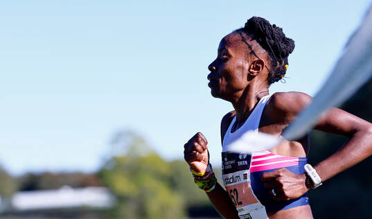 Sylvia Medugu Kiberenge i Kvinnor 30 km