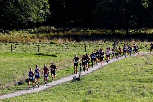 Löpare i Män och Kvinnor 30 km