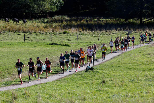 Löpare i Män och Kvinnor 30 km