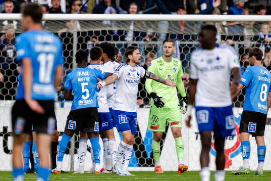 IFK Norrköpings Arnor Traustason deppar