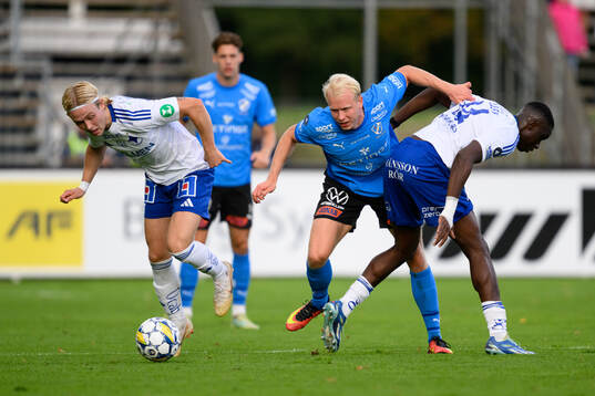 IFK Norrköpings Isak Andri Sigurgeirsson och Yahya Kalley