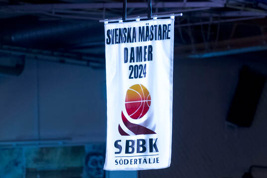 Södertäljes tifo för regerande svenska mästare 2024