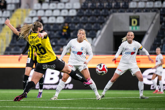 Häckens Alice Bergström gör 3-0
