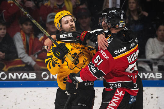 Skellefteås Arvid Lundberg och Luleås Markus Nurmi