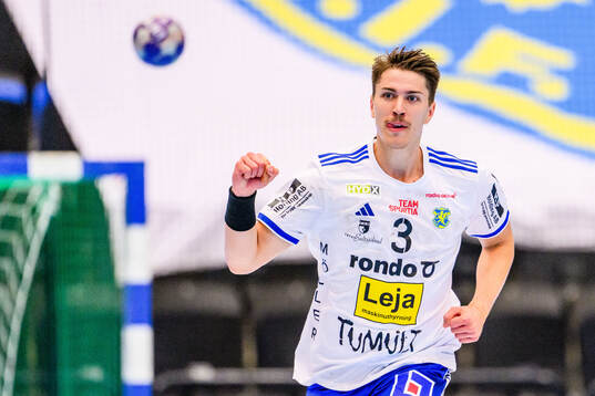 Ystad IFs Oskar Joelsson jublar