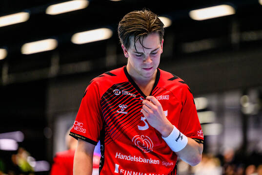 Skånela IFs Linus Wärnmark deppar
