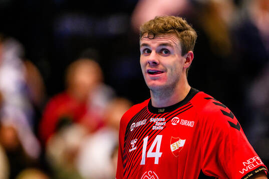 Skånela IFs Filip Tapper deppar