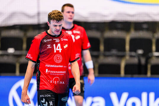 Skånela IFs Filip Tapper deppar