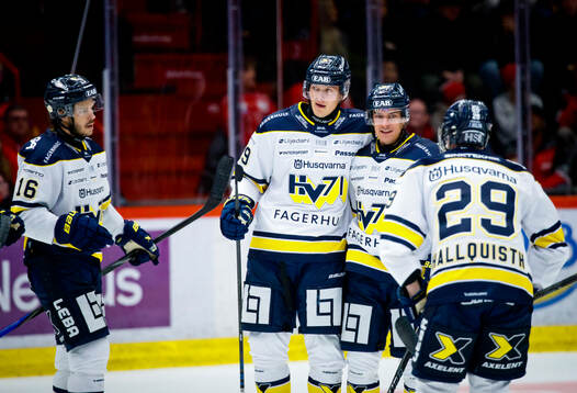 HV71s Henrik Borgström jublar vid 1-3